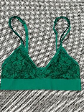 •AUDEN• bralette!